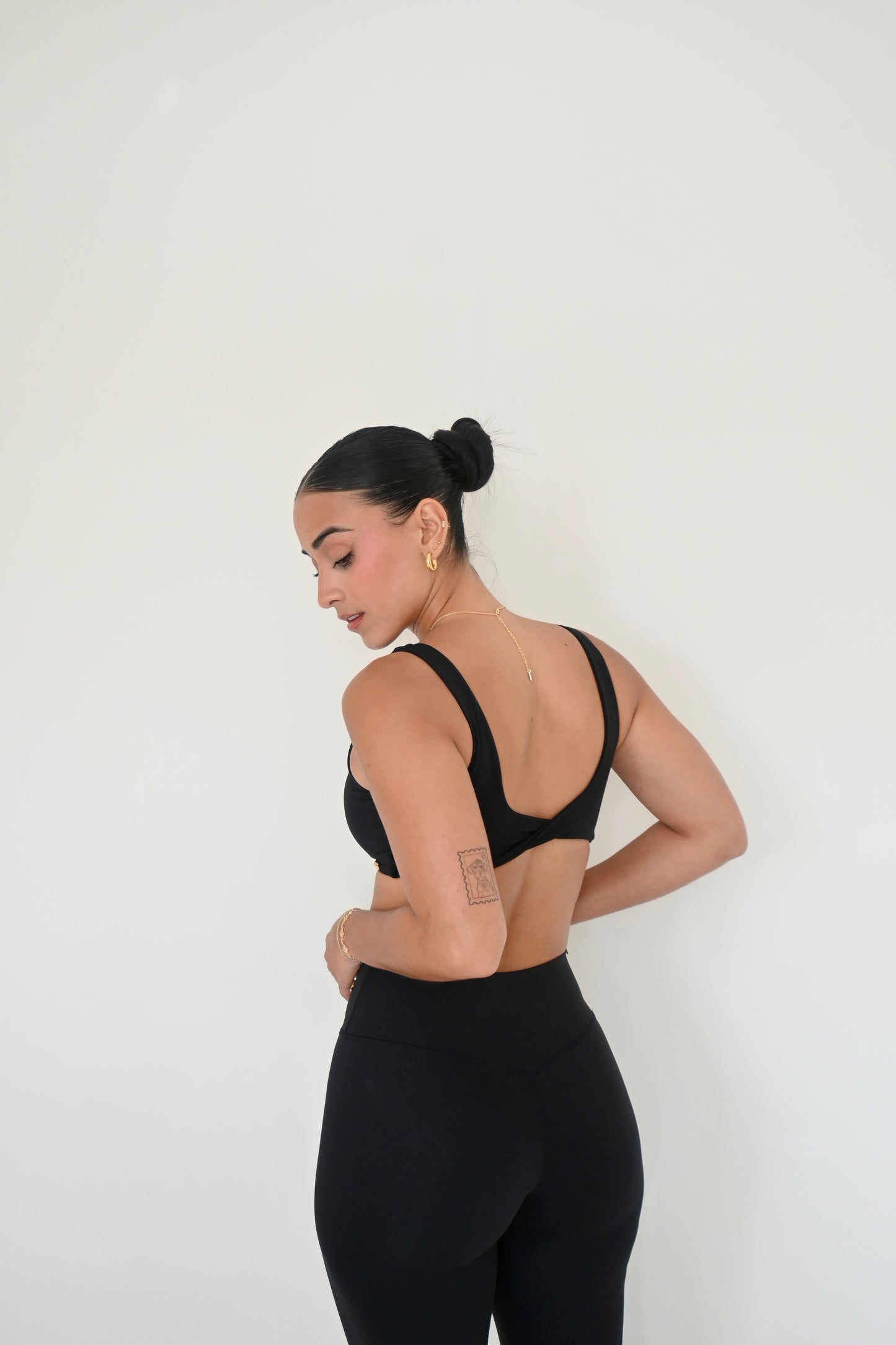 DROP 2. Black 3/4 Length Legging Set