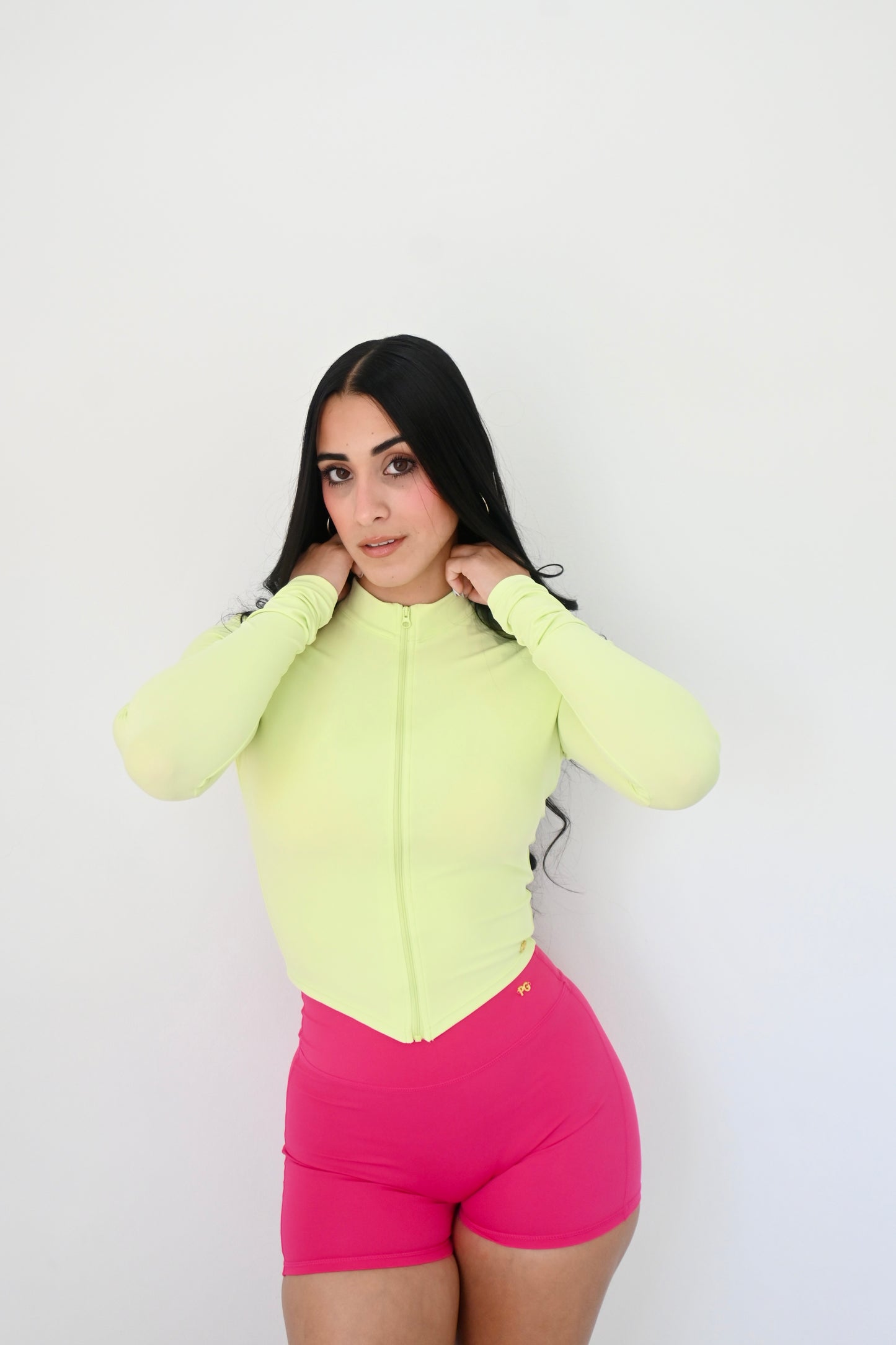 The perfect combination: Hot Green Jacket